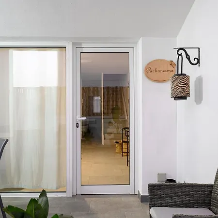 Pachamama House Playa Blanca * 普拉亚布兰卡